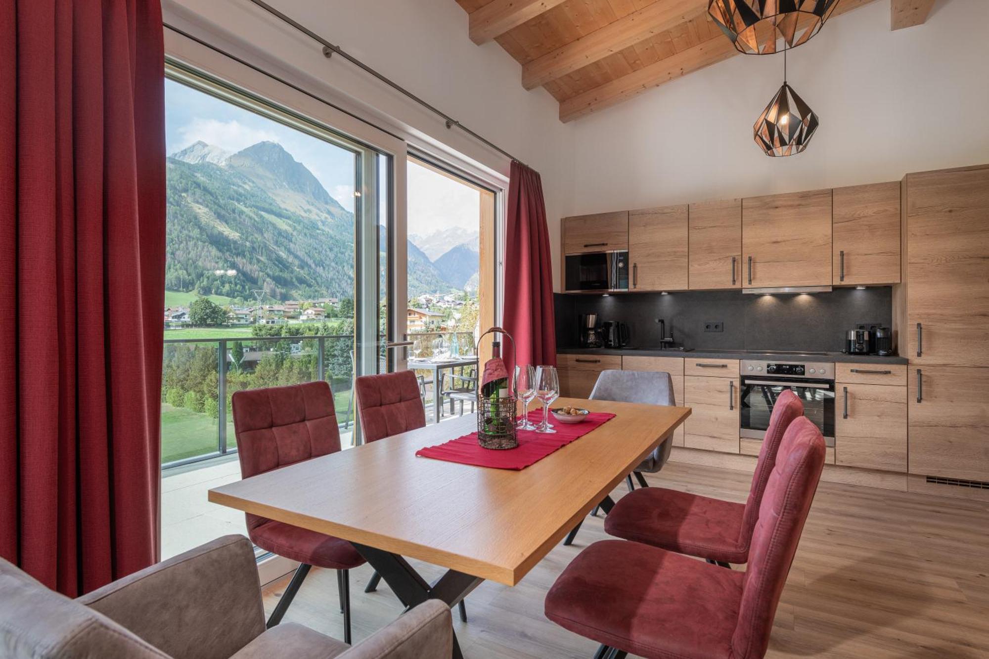 Alpenparks Montana Apartments Matrei in Osttirol Pokój zdjęcie